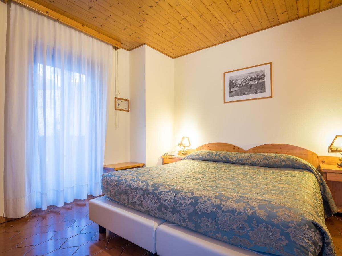 Albergo Dimaro Wellness Hotel Extérieur photo