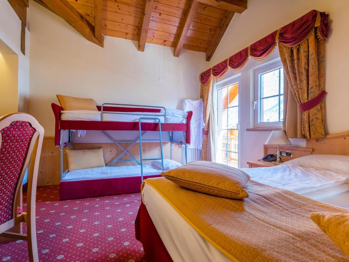 Albergo Dimaro Wellness Hotel Extérieur photo