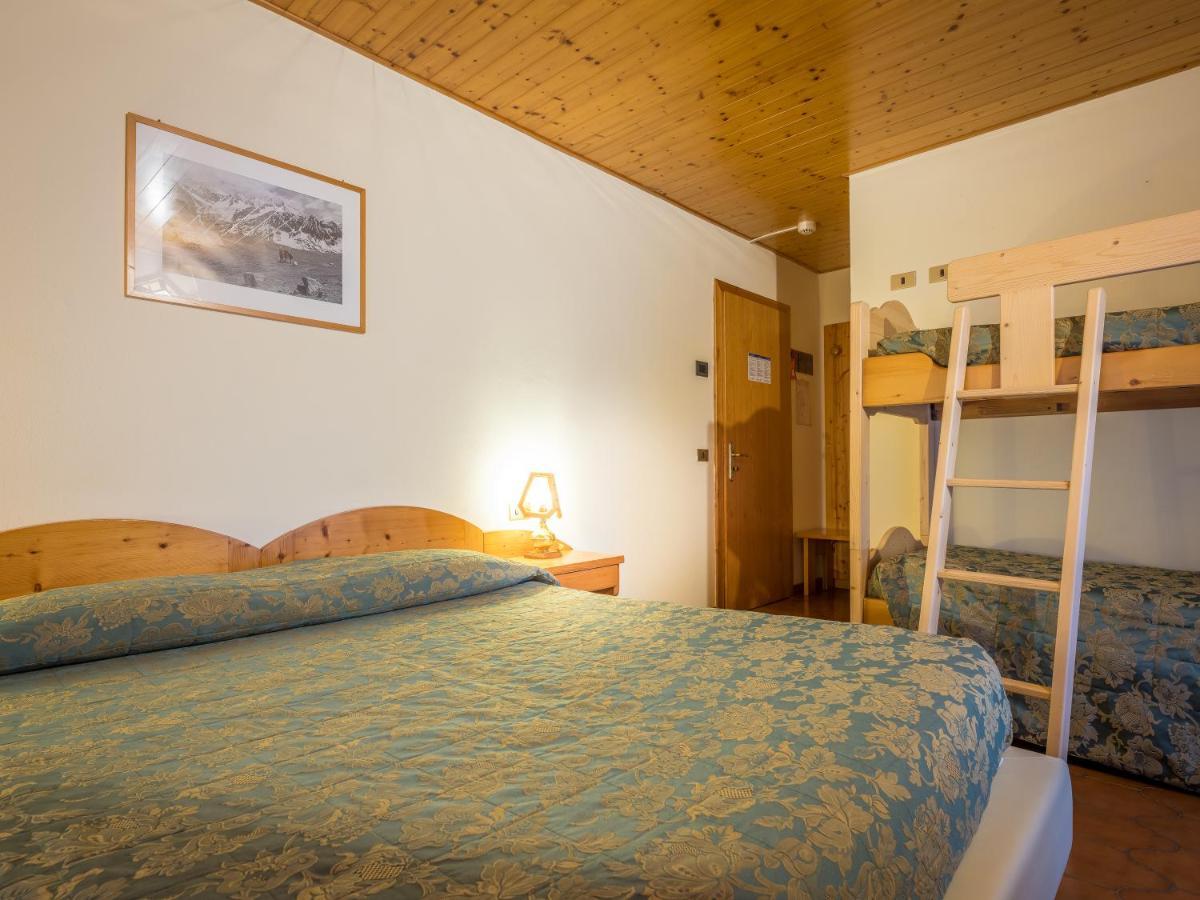 Albergo Dimaro Wellness Hotel Extérieur photo